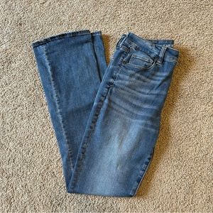 American Eagle Skinny Kick Jean